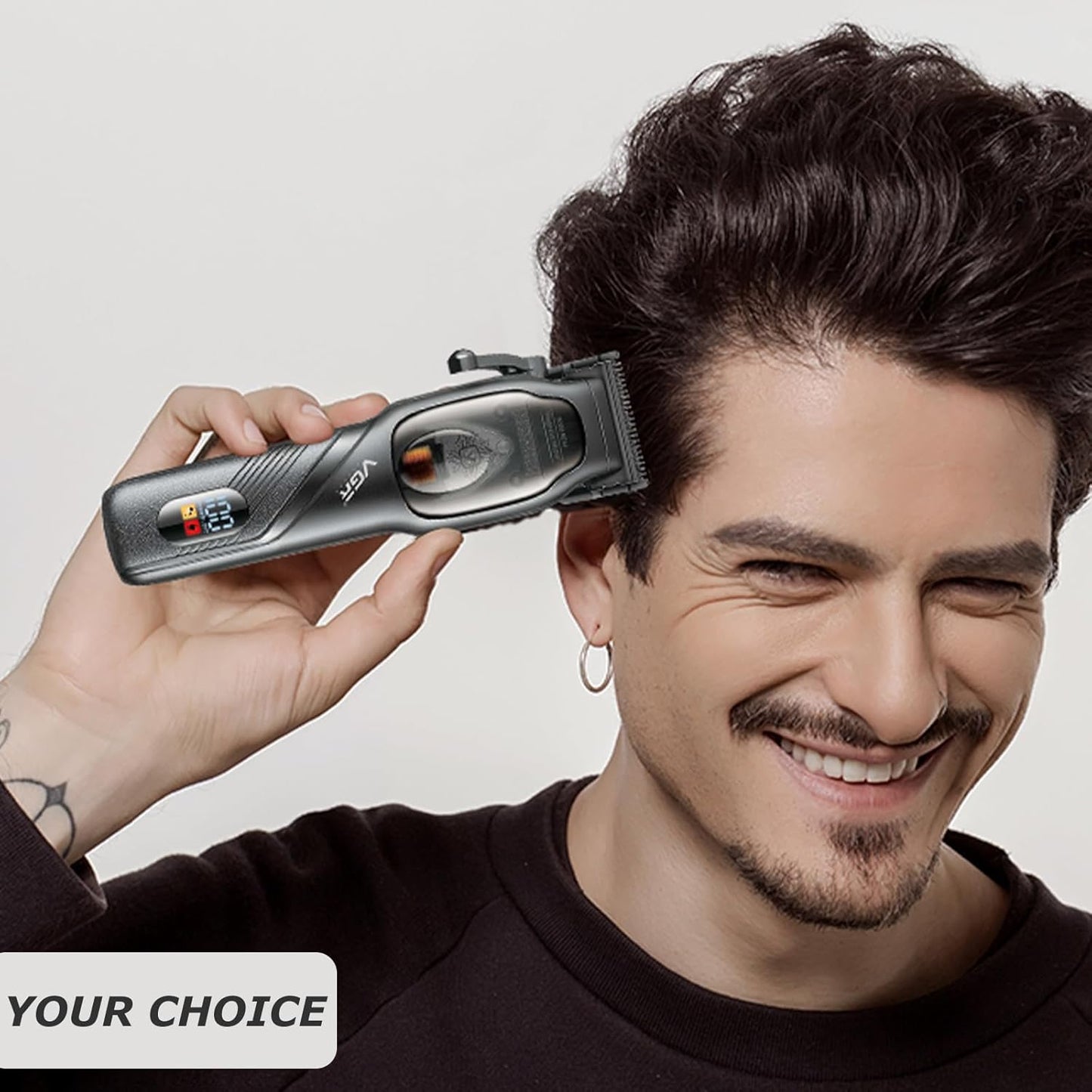 Rasoio VGR HAIR CLIPPER ricaricabile con 4 pettinini taglia capelli barba display con base due modalità di ricarica 269