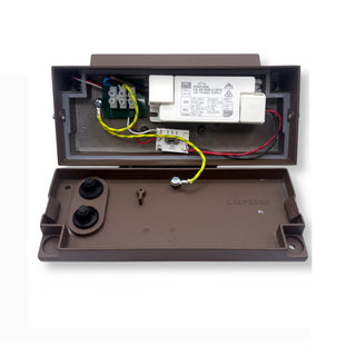 Applique da parete per esterno 21W tecnologia CCT3 inclinabile  IP65