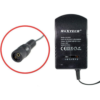 Alimentatore universale da 3 a 12V con switch 6 connettori 15 Watt