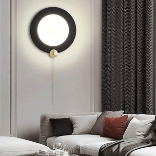 Applique moderno tondo 10W nero e oro con tecnologia CCT