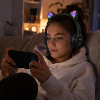 Cuffia Bluetooth pieghevole con orecchie di gatto luminose TF card