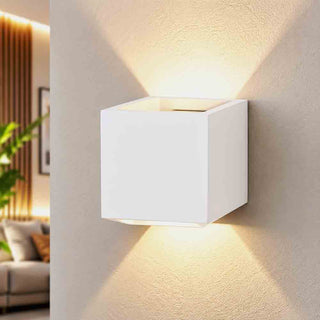 Applique da parete in gesso cubo a doppia emissione di luce attacco G9