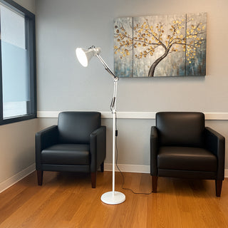 Lampada piantana con braccio orientabile luce da lettura attacco E27