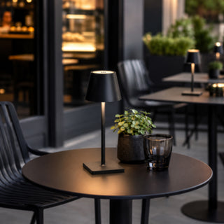 Lampada LED bistrot touch ricaricabile 3 Watt con tecnologia CCT
