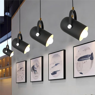 Lampadario a sospensione con paralume orientabile attacco E27