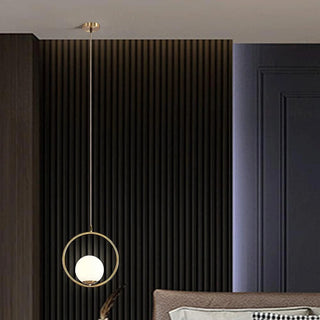 Lampadario minimalista con cerchio metallo bronzo e sfera opaca G9