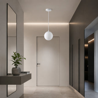 Lampadario moderno bianco a sospensione con sfera bianche attacco E27