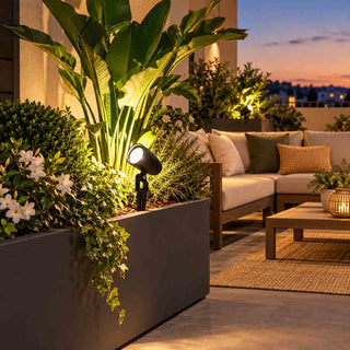 Picchetto LED da giardino 7W orientabile in alluminio nero IP65