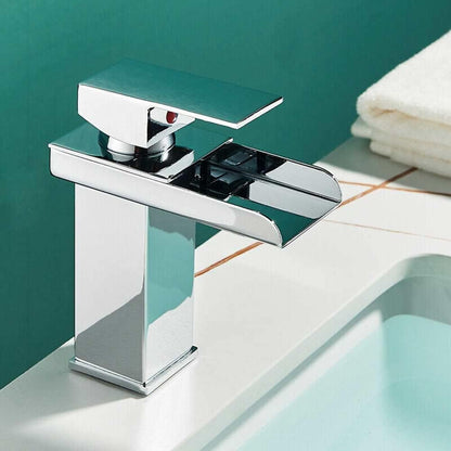 Miscelatore a cascata cromato da lavabo per bagno canna alta o bassa leva monocomando rubinetto per lavandino moderno modello cascata silver