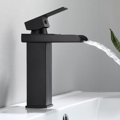 Miscelatore a cascata nero da lavabo per bagno canna alta o bassa leva monocomando rubinetto per lavandino moderno modello cascata nero