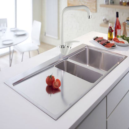 Rubinetto per lavello da cucina a canna alta quadrato miscelatore per lavandino bianco