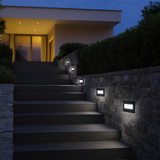 Segnapasso led 4W in vetro nero per cassetta 503 tecnologia cct IP65