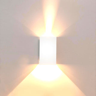Applique led 10W da esterno doppio fascio di luce regolabile IP65