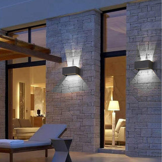 Applique led 24W doppia emissione luce 2 diffusore tecnologia CCT IP65