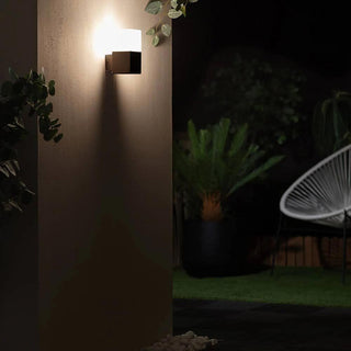 Applique per esterno in alluminio E27 per facciata balcone IP44