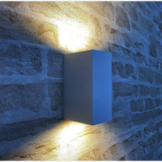 Applique a parete quadrato doppia emissione luminosa per faretti GU10