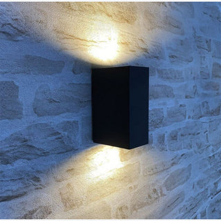 Applique a parete quadrato doppia emissione luminosa per faretti GU10