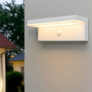 Applique per esterno 10 watt con sensore PIR di movimento IP54