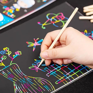 50 Fogli neri da grattare multicolor A4 con 2 bastoncini legno bambini