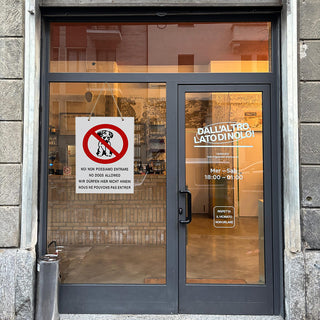 Cartello noi non possiamo entrare in legno 20x30 cm con corda