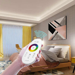 Controller RF 2.4GHz touch per strip LED RGB DC12/24V + telecomando