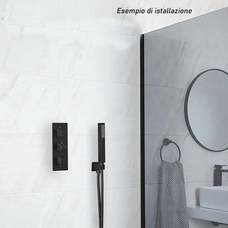 Doccino quadrato slim nero soffione doccia attacco 1/2"