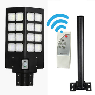 Lampione faro pannello solare 1600W con palo sensore di passaggio IP66