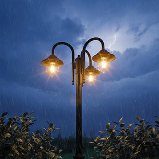 Lampione da giardino con tre diffusori lanterna con attacco E27 IP54