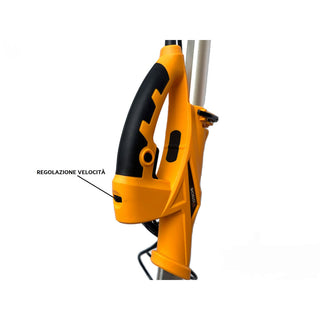Levigatrice a giraffa 800W con LED manico estensibile disco Ø 225 mm