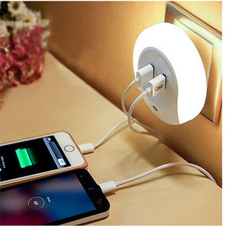 Luce LED notturna dimmerabile touch caricabatteria 2 usb
