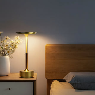 Lampada da tavolo 3 Watt rincarabile touch dimmerabile tecnologia CCT