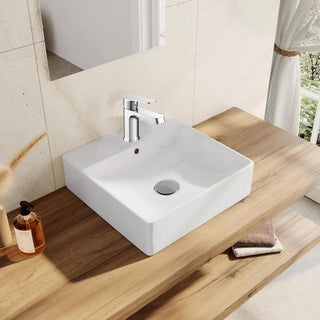 Rubinetto per lavabo da bagno quadrato cromato lucido modello Allure