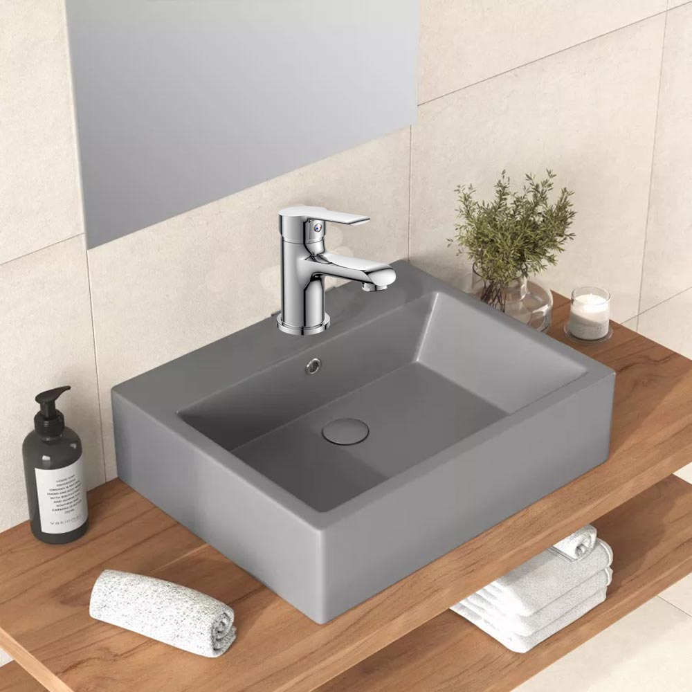 Rubinetto per bagno moderno miscelatore orientabile per lavabo  in ottone cromato lucido modello Roll