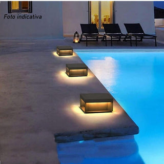 Faretto led 10W a pannello solare cubo da parete  tecnologia CCT IP65